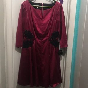 Kay Unger special occasion dress.